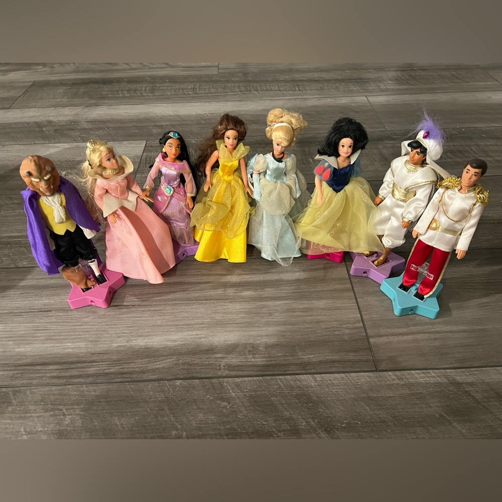Vintage Disney dolls with stands lot of 8